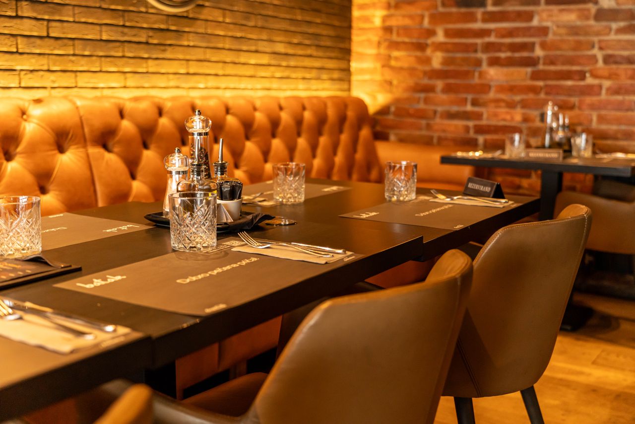 restaurant furniture and dining seating — Restaurant Furniture Buying Guide
